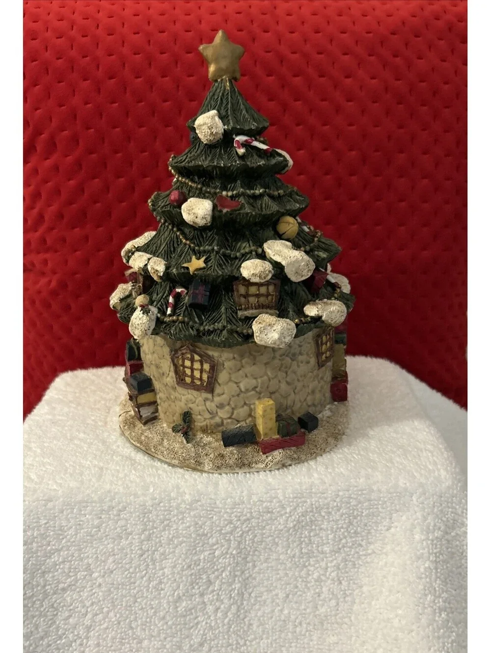Christmas Tree Cottage Opens To Elves Making Toys